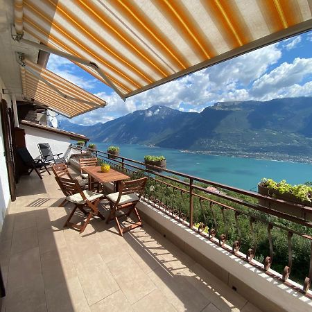 Casa Nonno Sergio Lake View By Gardadomusmea Tremosine Dış mekan fotoğraf