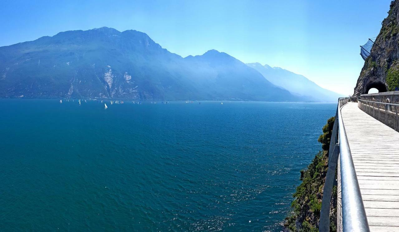 Casa Nonno Sergio Lake View By Gardadomusmea Tremosine Dış mekan fotoğraf